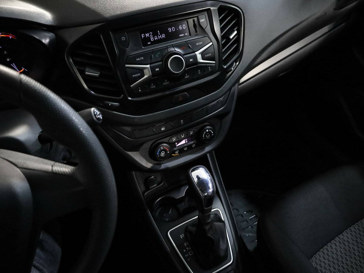 Lada (ВАЗ) Vesta с пробегом — 2020 год. Фото: #14