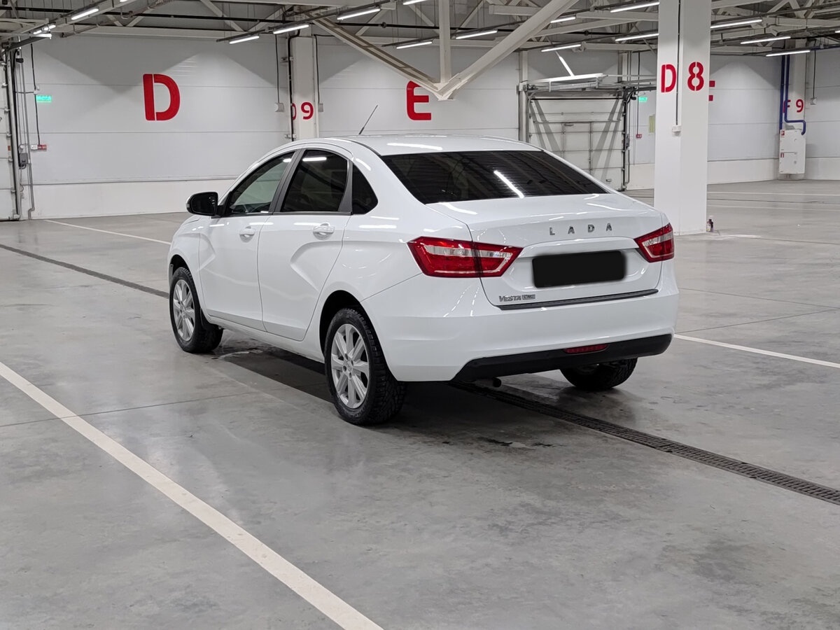 Lada (ВАЗ) Vesta с пробегом — 2020 год. Фото: #6