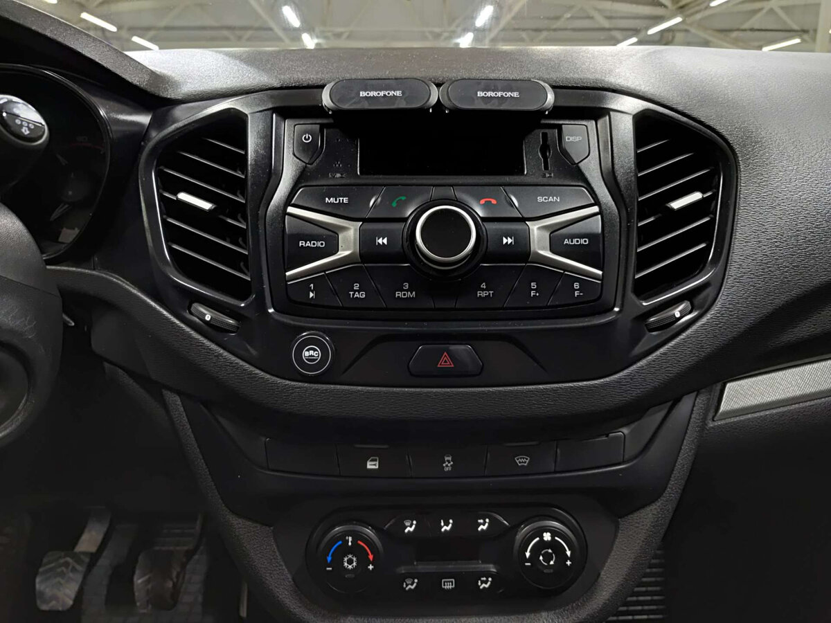 Lada (ВАЗ) Vesta с пробегом — 2020 год. Фото: #14