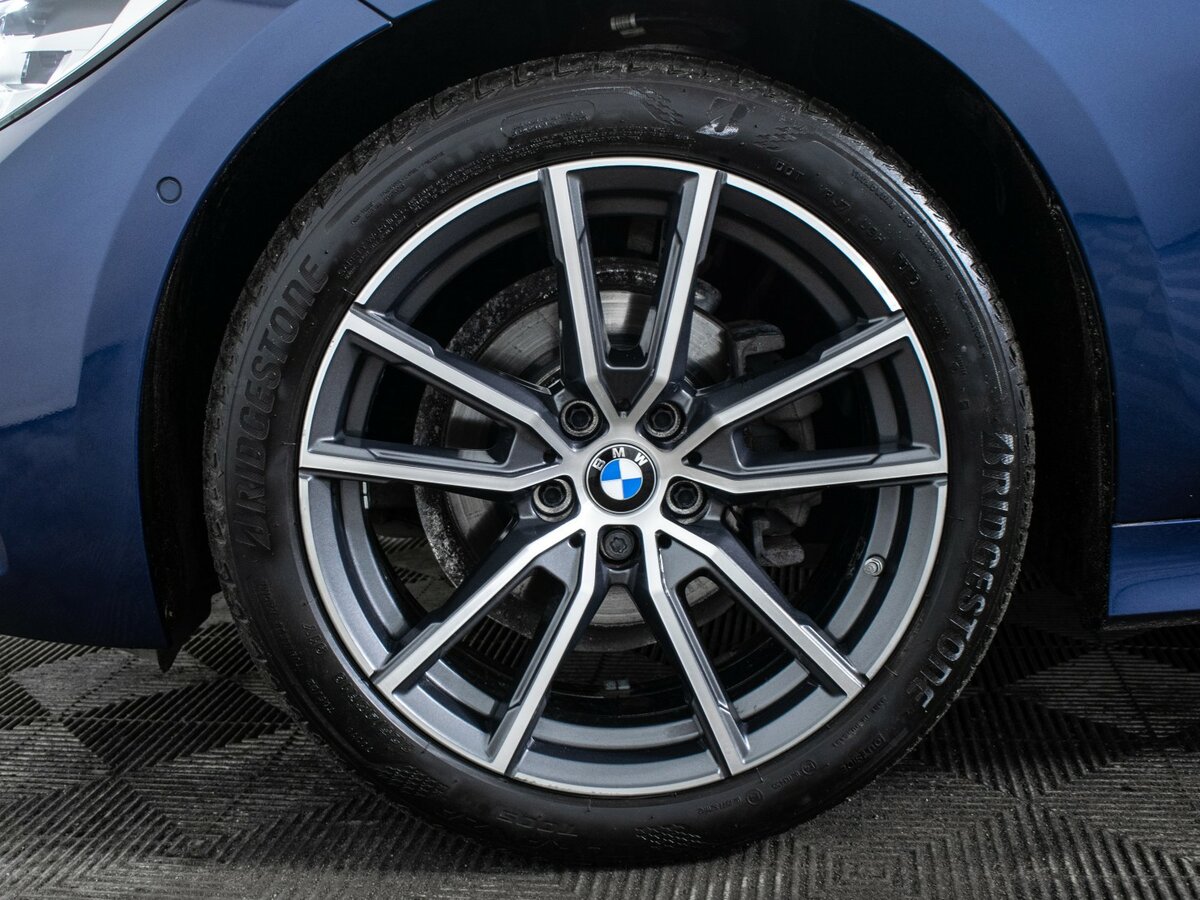 BMW 3 серии с пробегом — 2021 год. Фото: #15