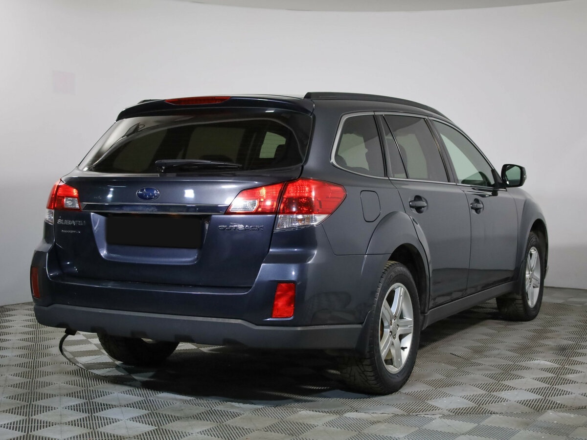 Subaru Outback с пробегом — 2012 год. Фото: #4