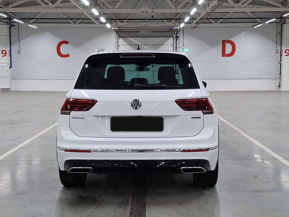 Volkswagen Tiguan с пробегом — 2020 год. Фото: #5