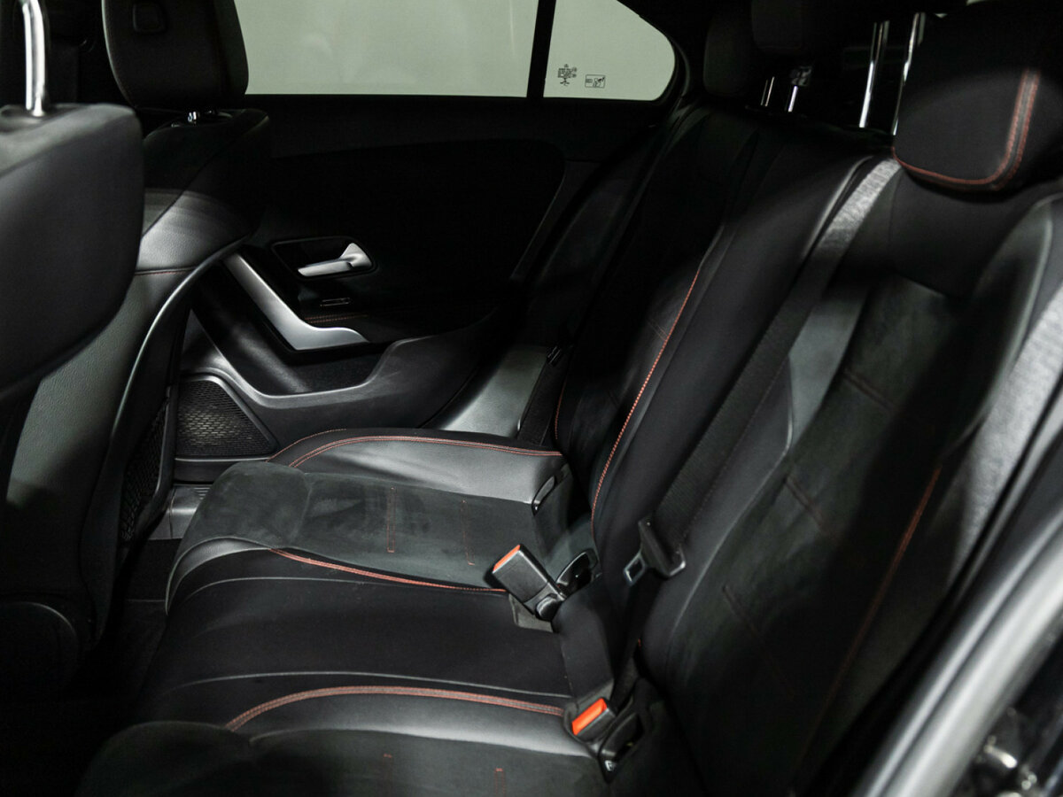 Mercedes-Benz A-Класс с пробегом — 2019 год. Фото: #9