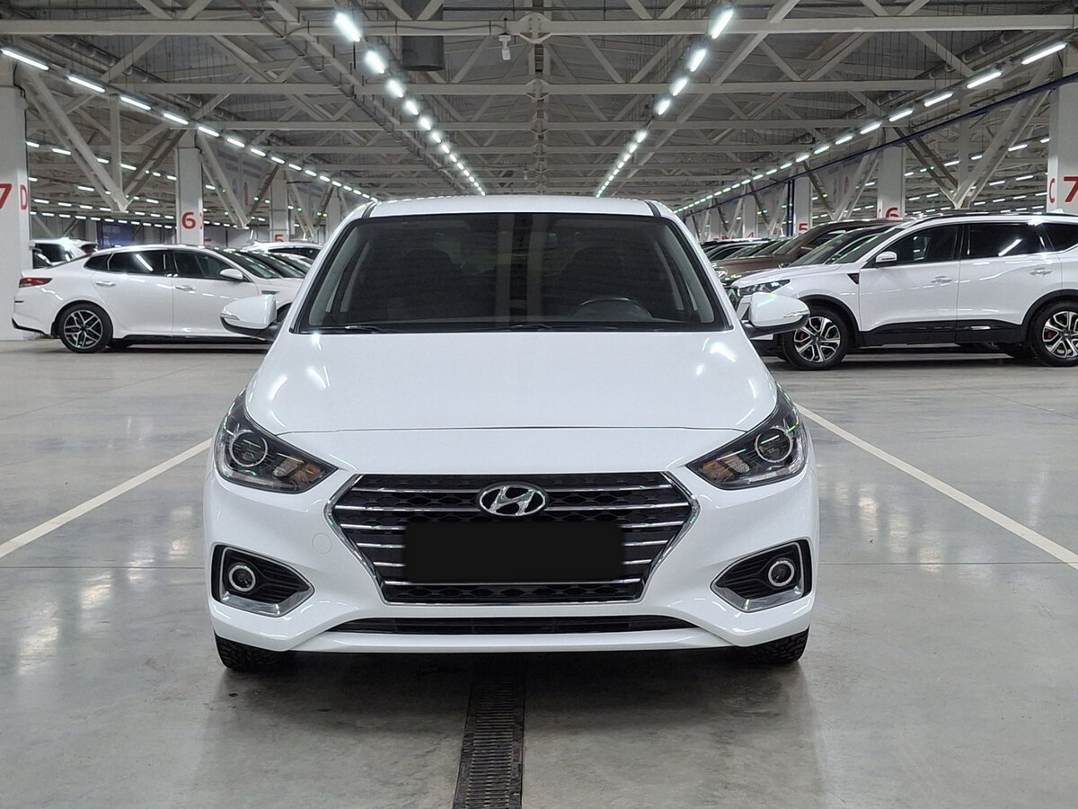 Hyundai Solaris с пробегом — 2017 год. Фото: #1