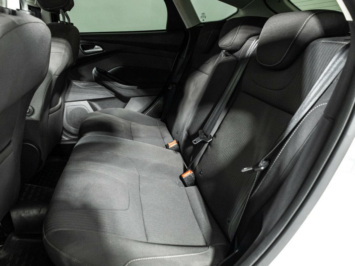 Ford Focus с пробегом — 2014 год. Фото: #9