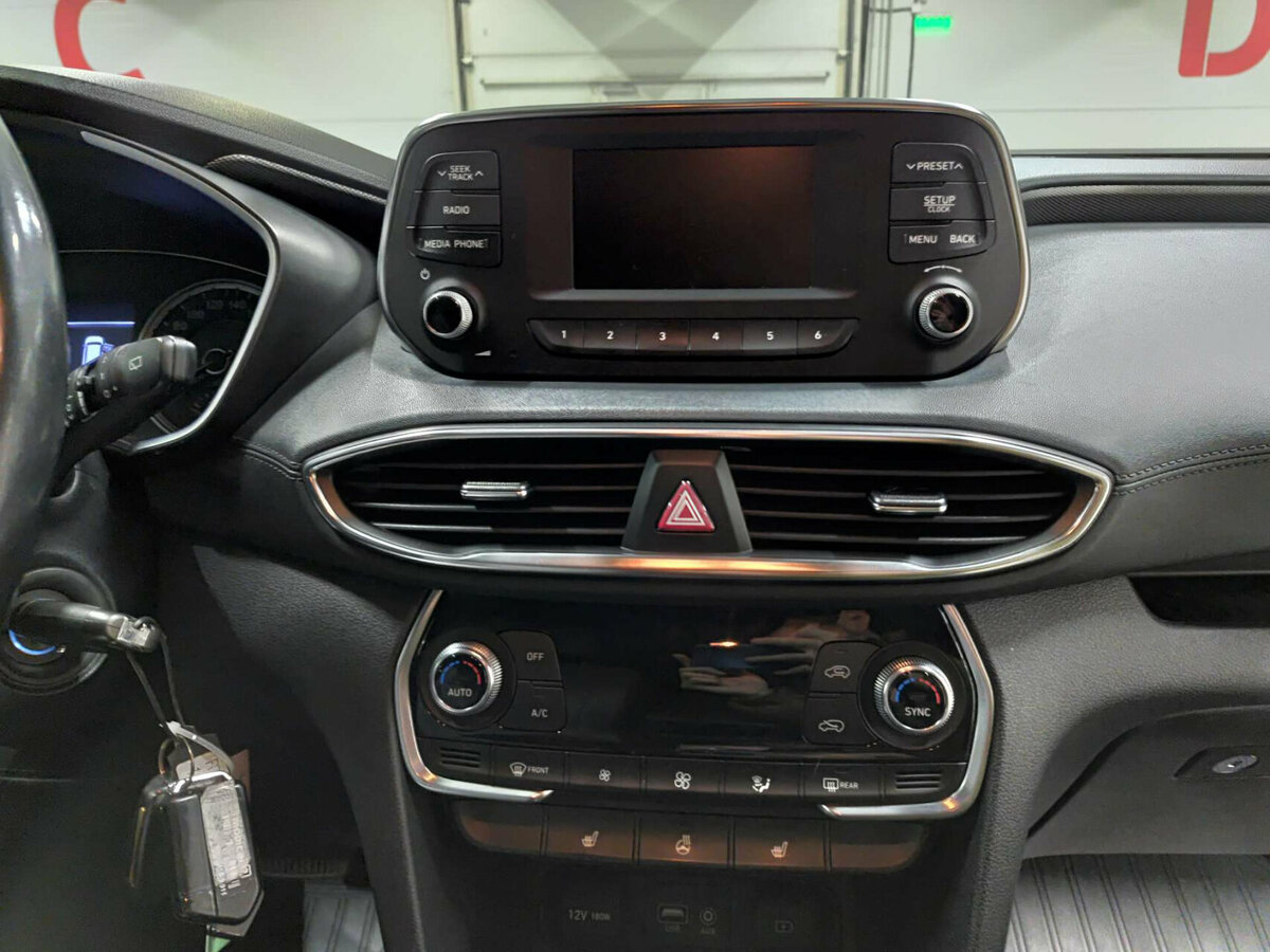 Hyundai Santa Fe с пробегом — 2019 год. Фото: #14