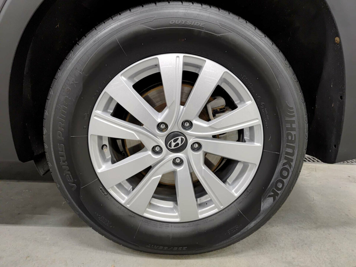 Hyundai Santa Fe с пробегом — 2019 год. Фото: #17