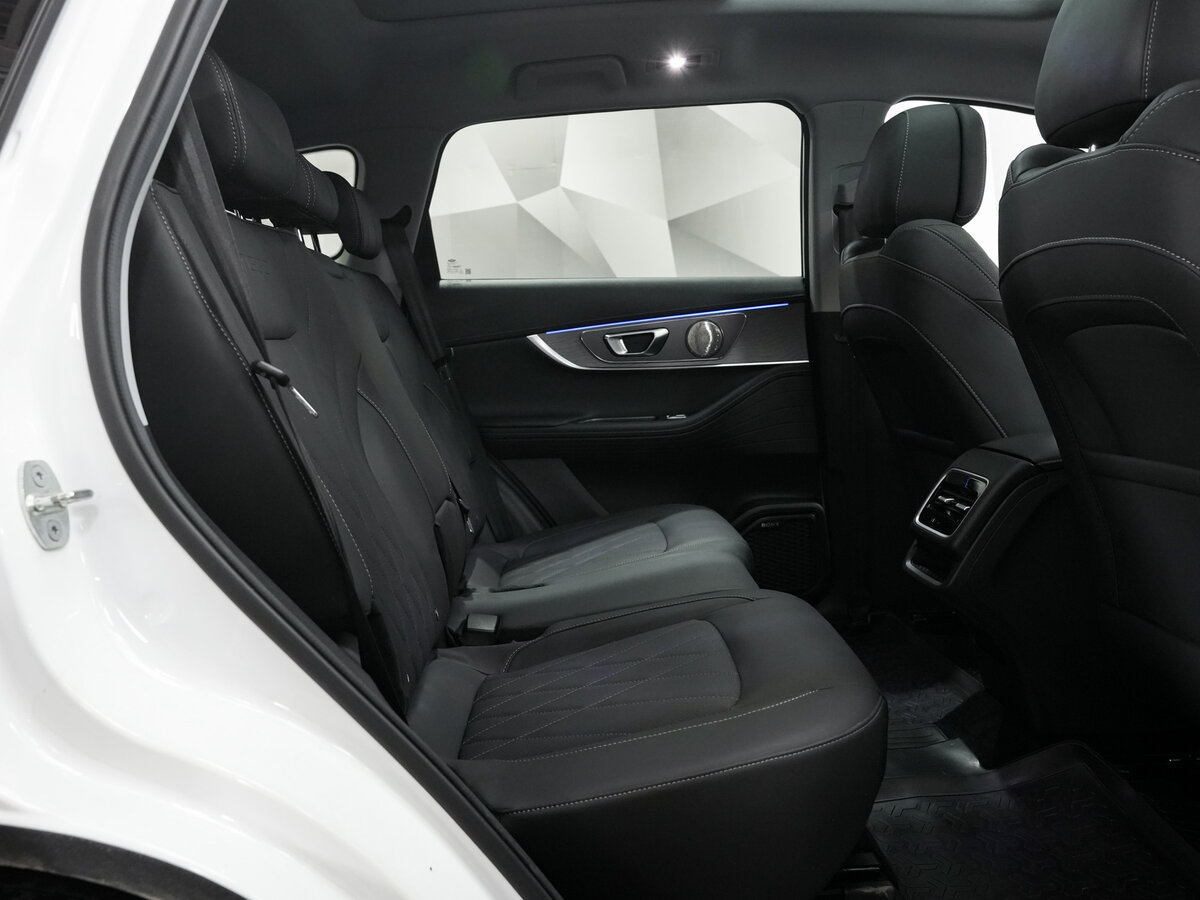 Chery Tiggo 8 Pro Max с пробегом — 2023 год. Фото: #15