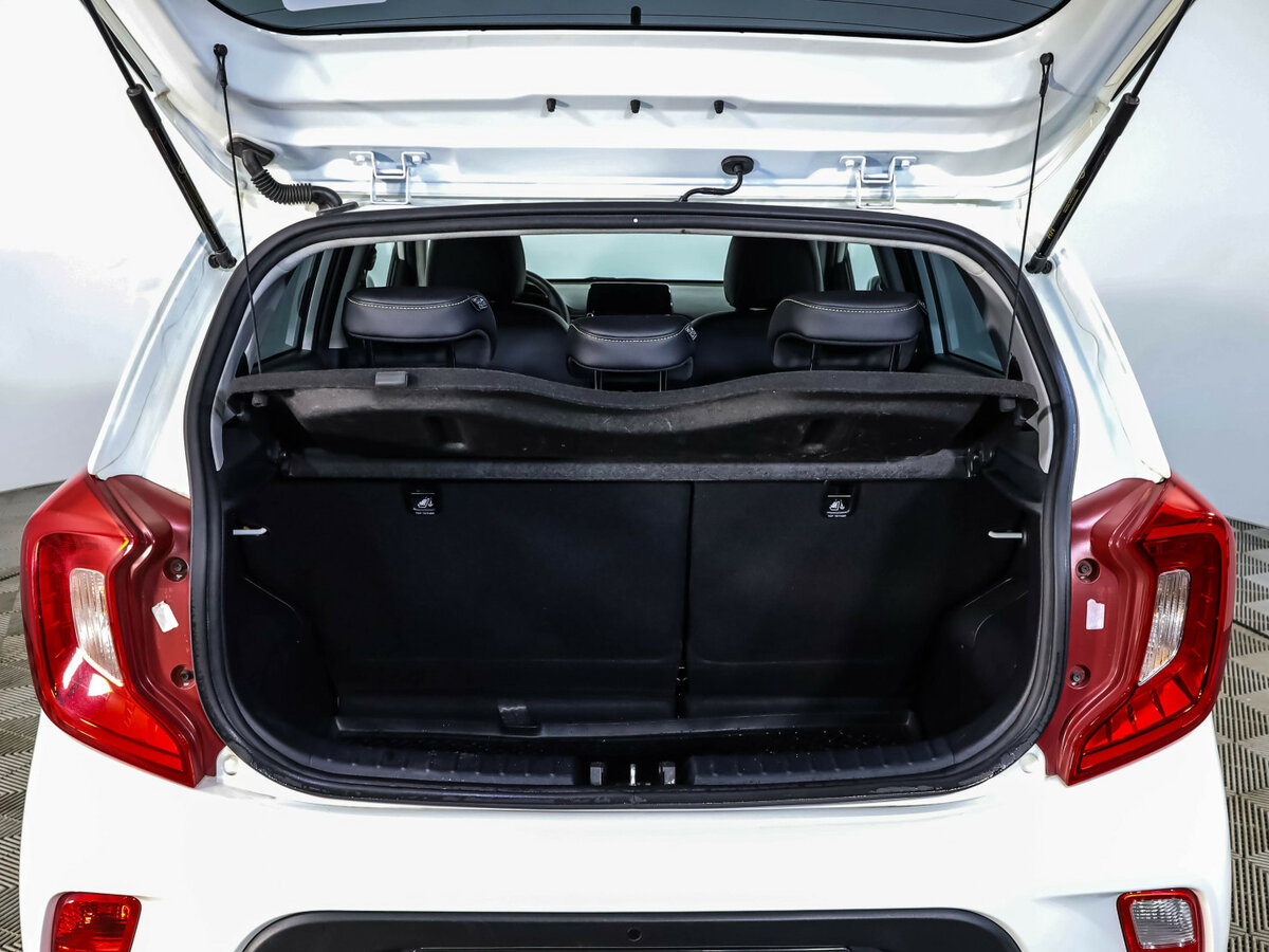 Kia Picanto с пробегом — 2022 год. Фото: #17