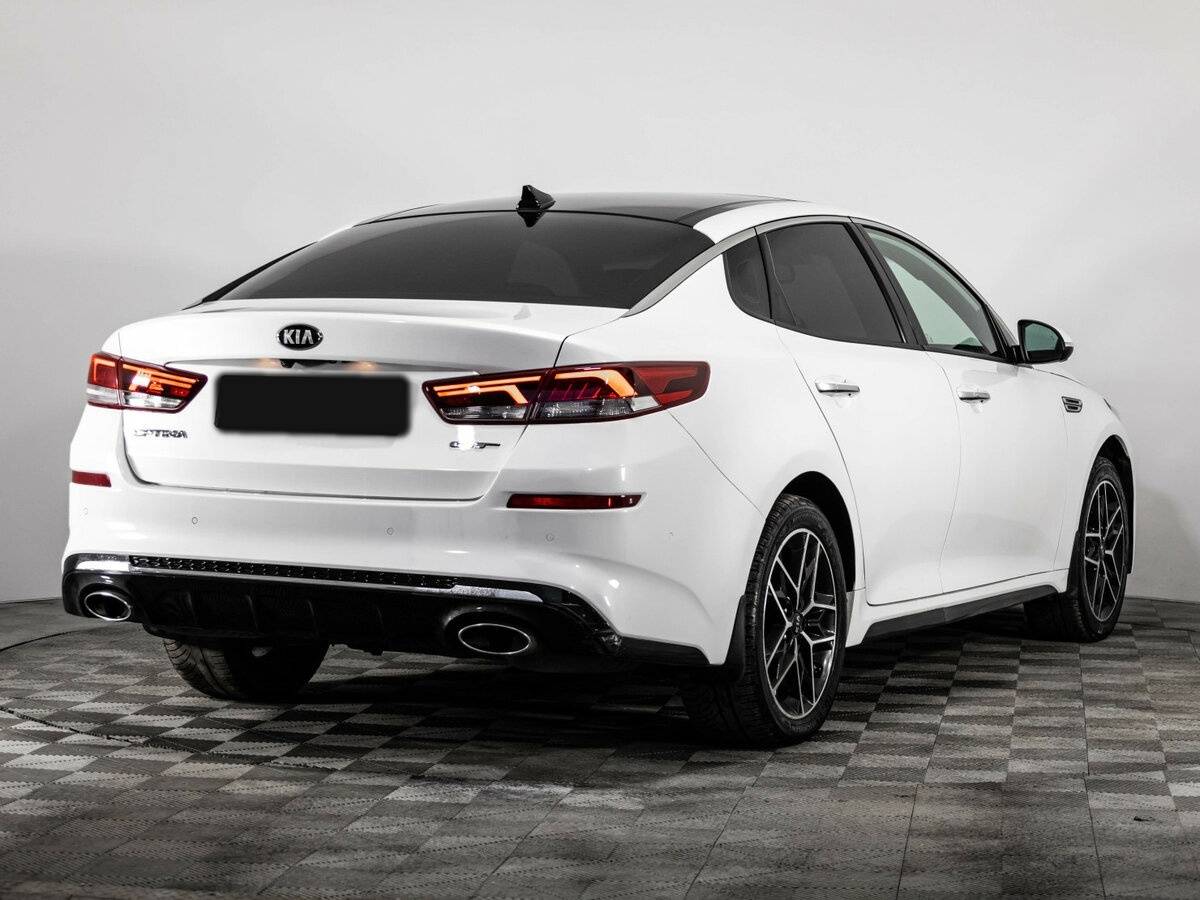 Kia Optima с пробегом — 2018 год. Фото: #4