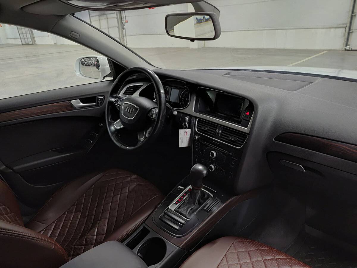 Audi A4 с пробегом — 2012 год. Фото: #10