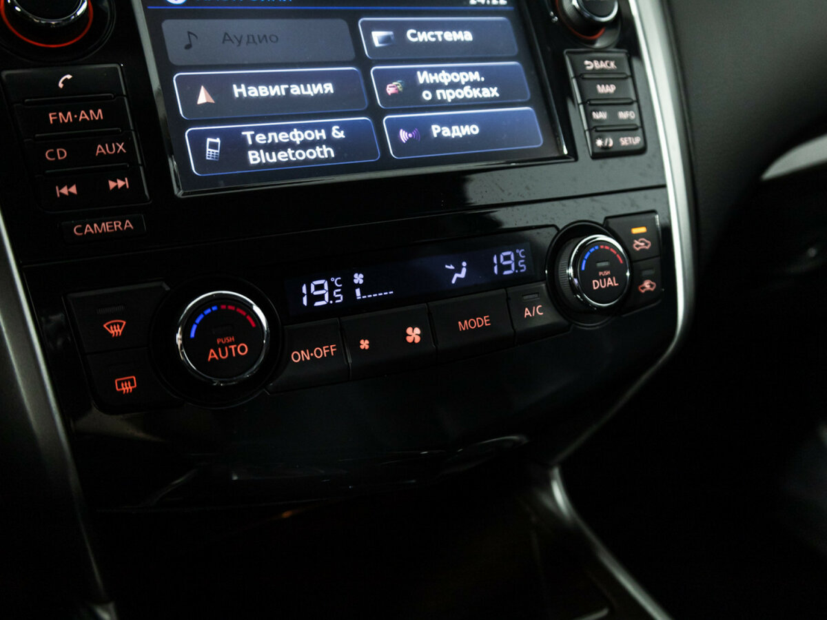 Nissan Teana с пробегом — 2015 год. Фото: #13