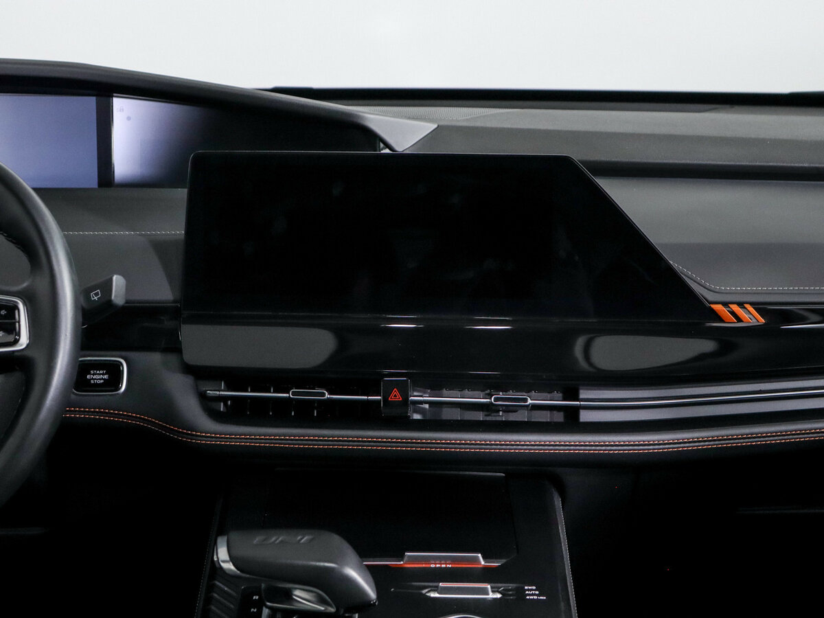 Changan UNI-K с пробегом — 2024 год. Фото: #12