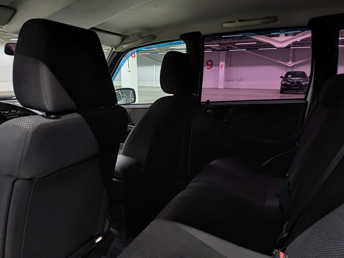 Chevrolet Niva с пробегом — 2017 год. Фото: #11