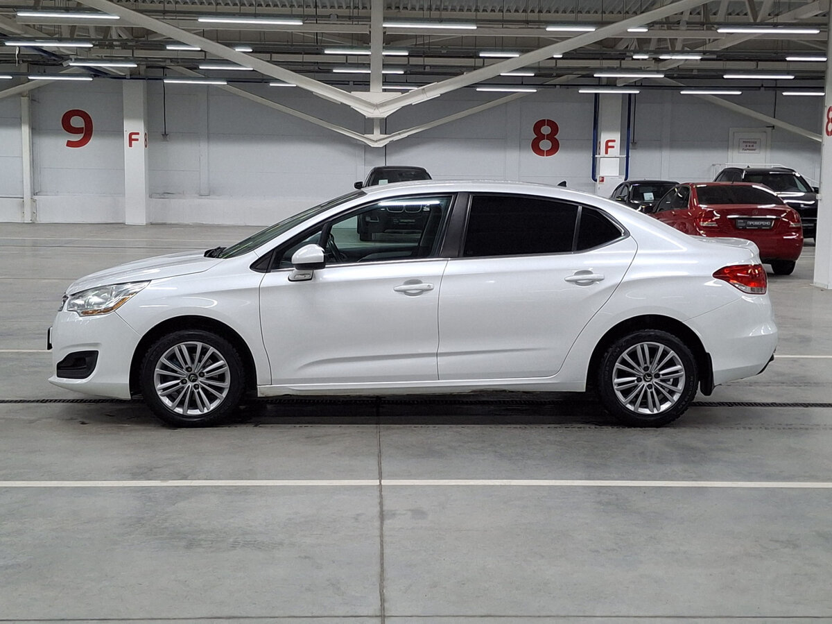 Citroen C4 с пробегом — 2013 год. Фото: #7