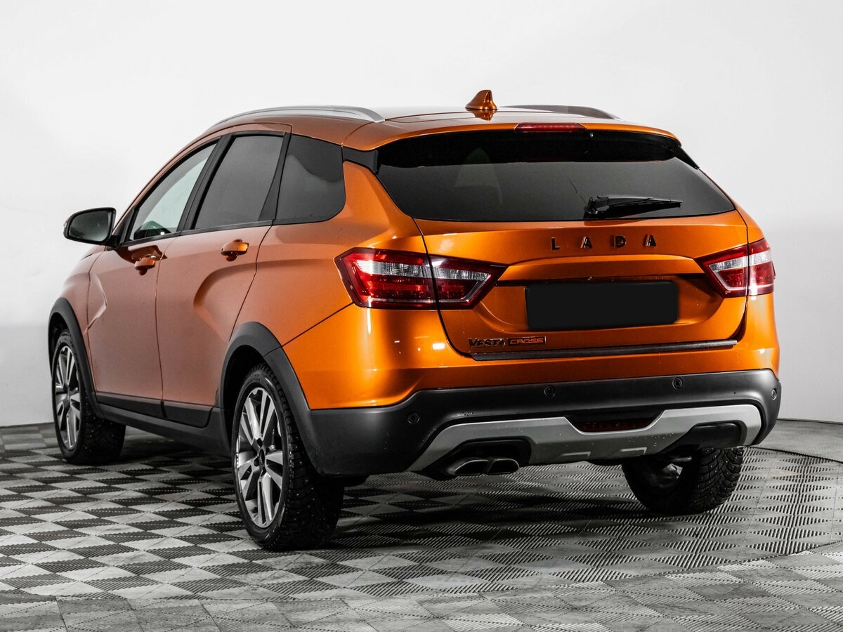 Lada (ВАЗ) Vesta с пробегом — 2021 год. Фото: #5