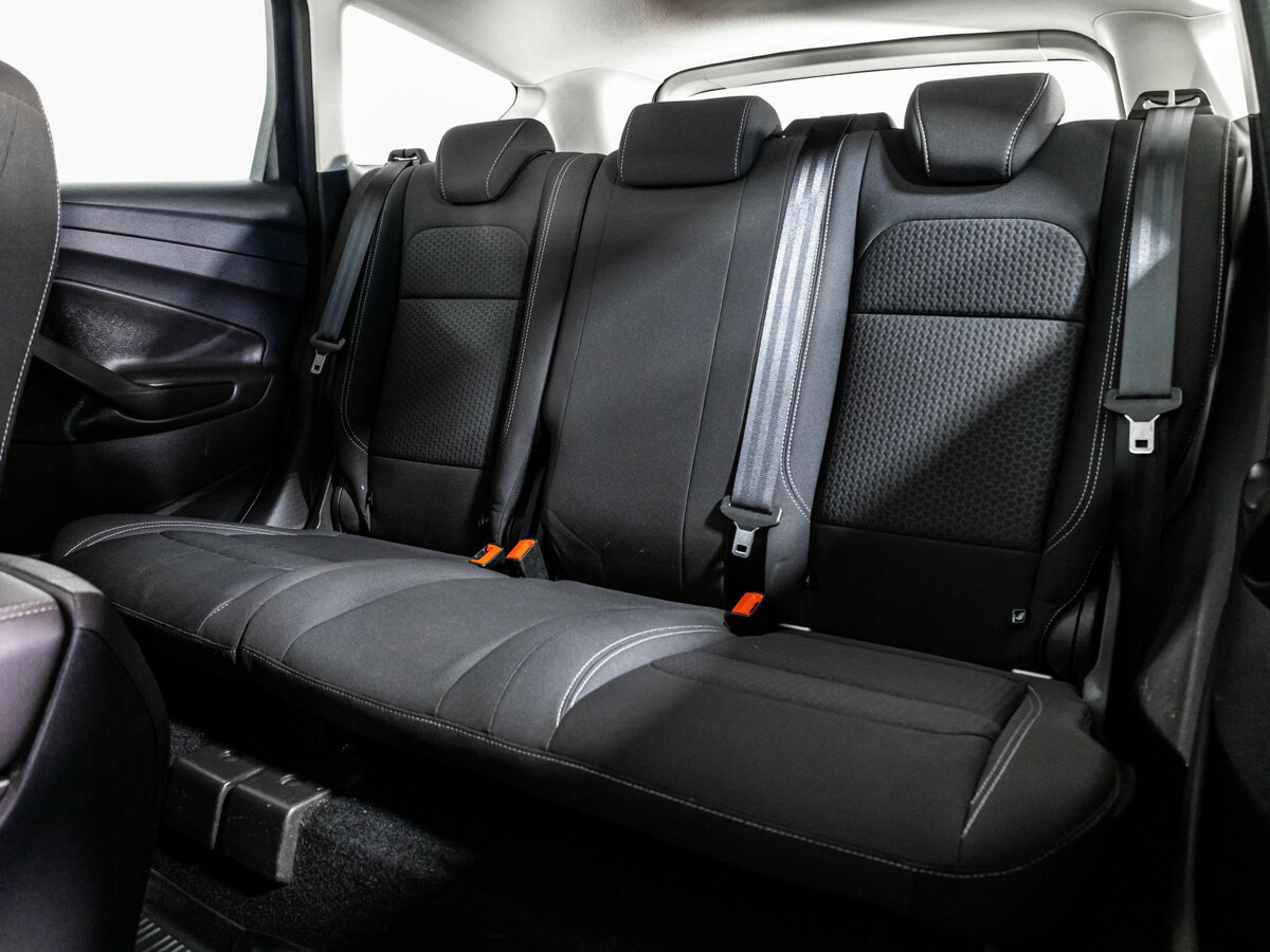 Ford Kuga с пробегом — 2017 год. Фото: #14