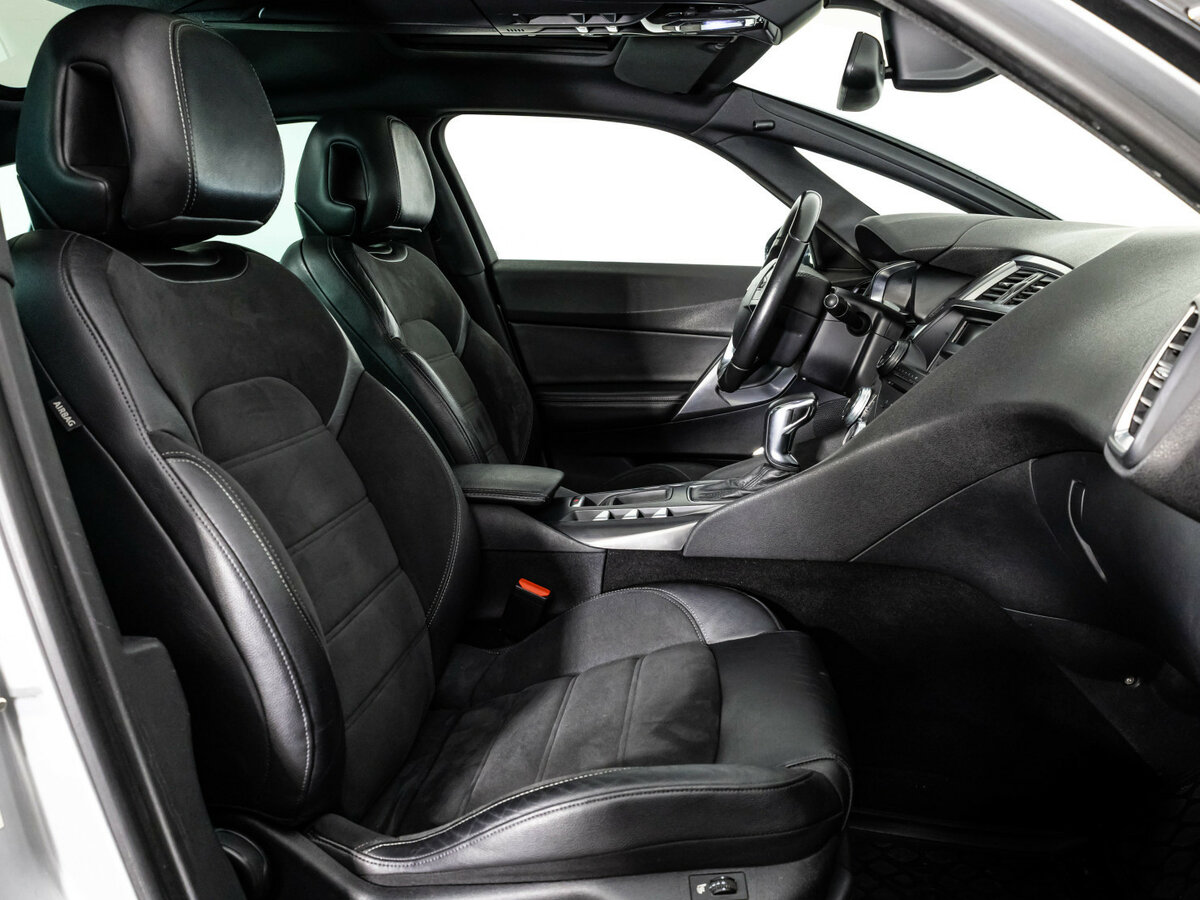 Citroen DS5 с пробегом — 2012 год. Фото: #17