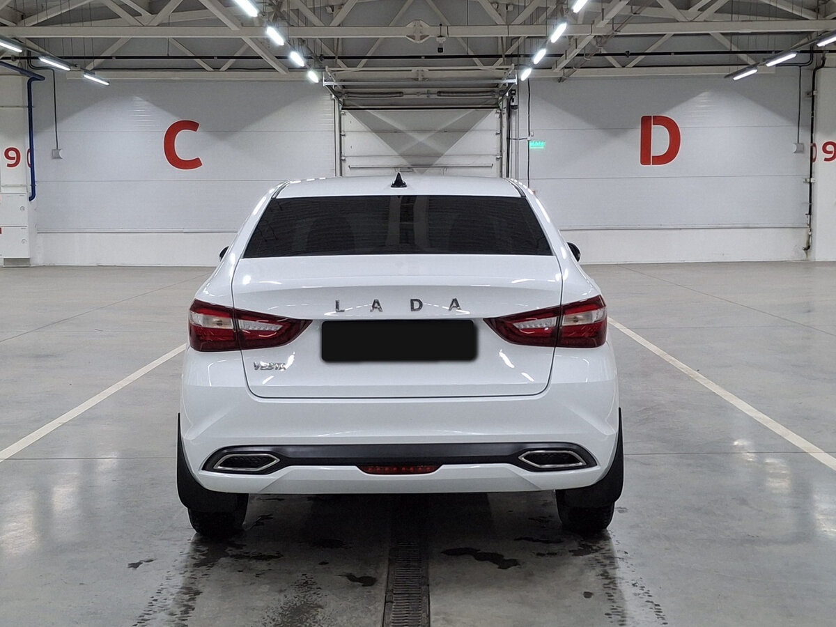 Lada (ВАЗ) Vesta с пробегом — 2024 год. Фото: #5