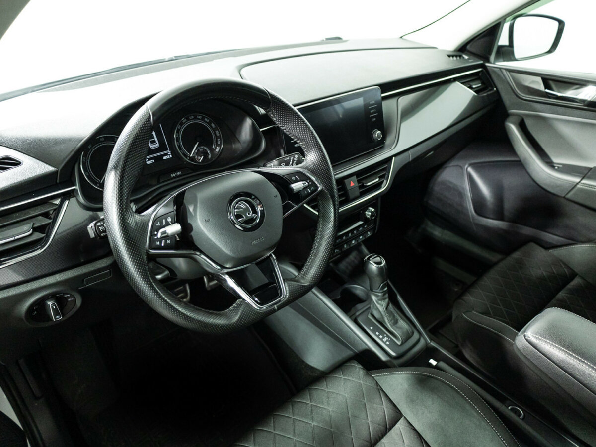 Skoda Rapid с пробегом — 2021 год. Фото: #10