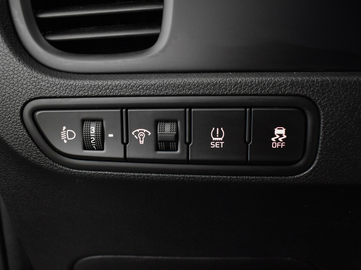 Kia Rio с пробегом — 2018 год. Фото: #16