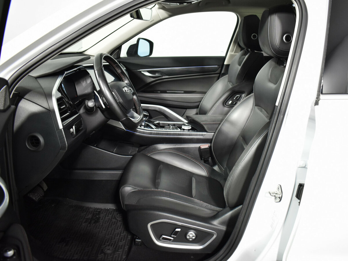 Geely Tugella с пробегом — 2021 год. Фото: #9