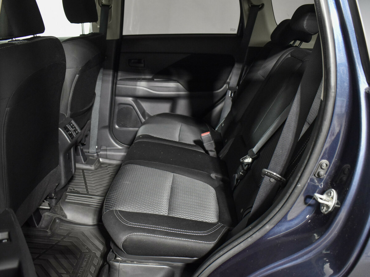 Mitsubishi Outlander с пробегом — 2019 год. Фото: #10