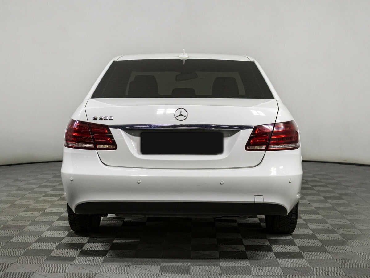 Mercedes-Benz E-Класс с пробегом — 2014 год. Фото: #5