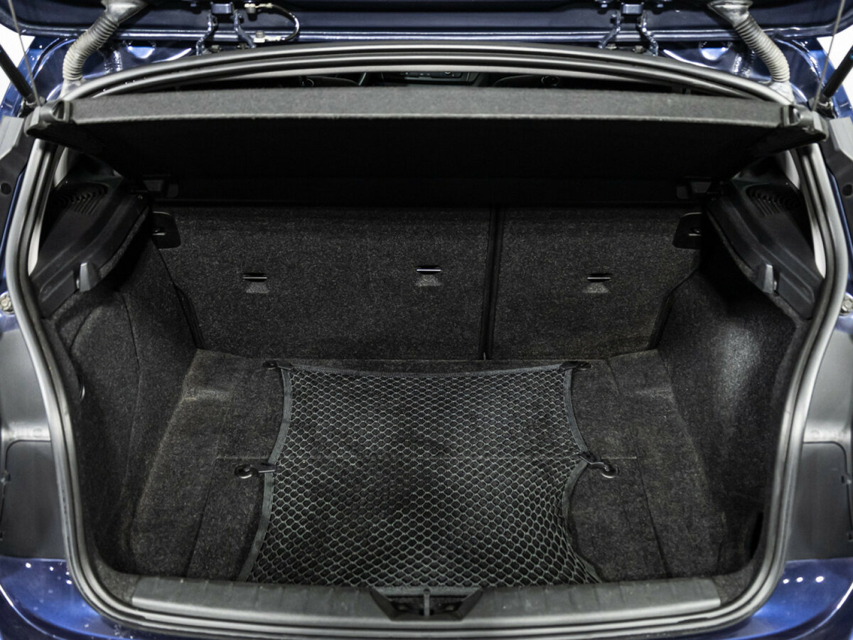 BMW 1 серии с пробегом — 2013 год. Фото: #17