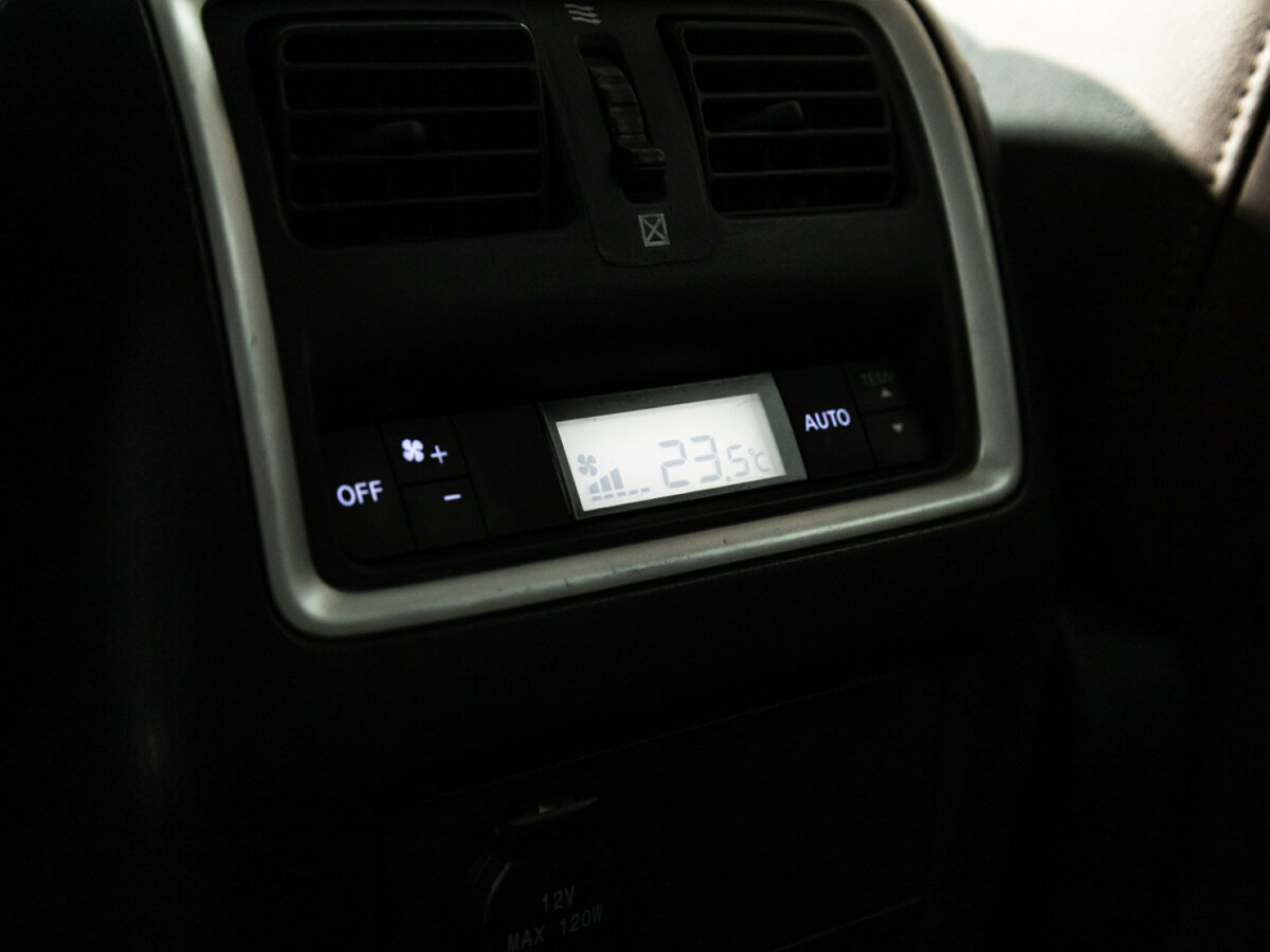 Infiniti QX60 с пробегом — 2014 год. Фото: #21