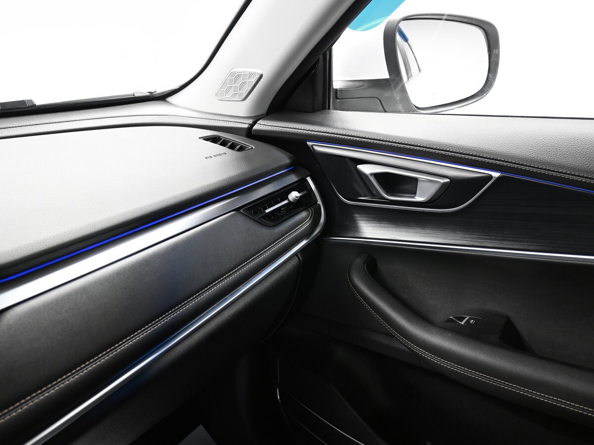 Chery Tiggo 8 с пробегом — 2022 год. Фото: #20