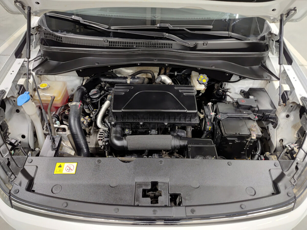 Москвич 3 с пробегом — 2023 год. Фото: #8