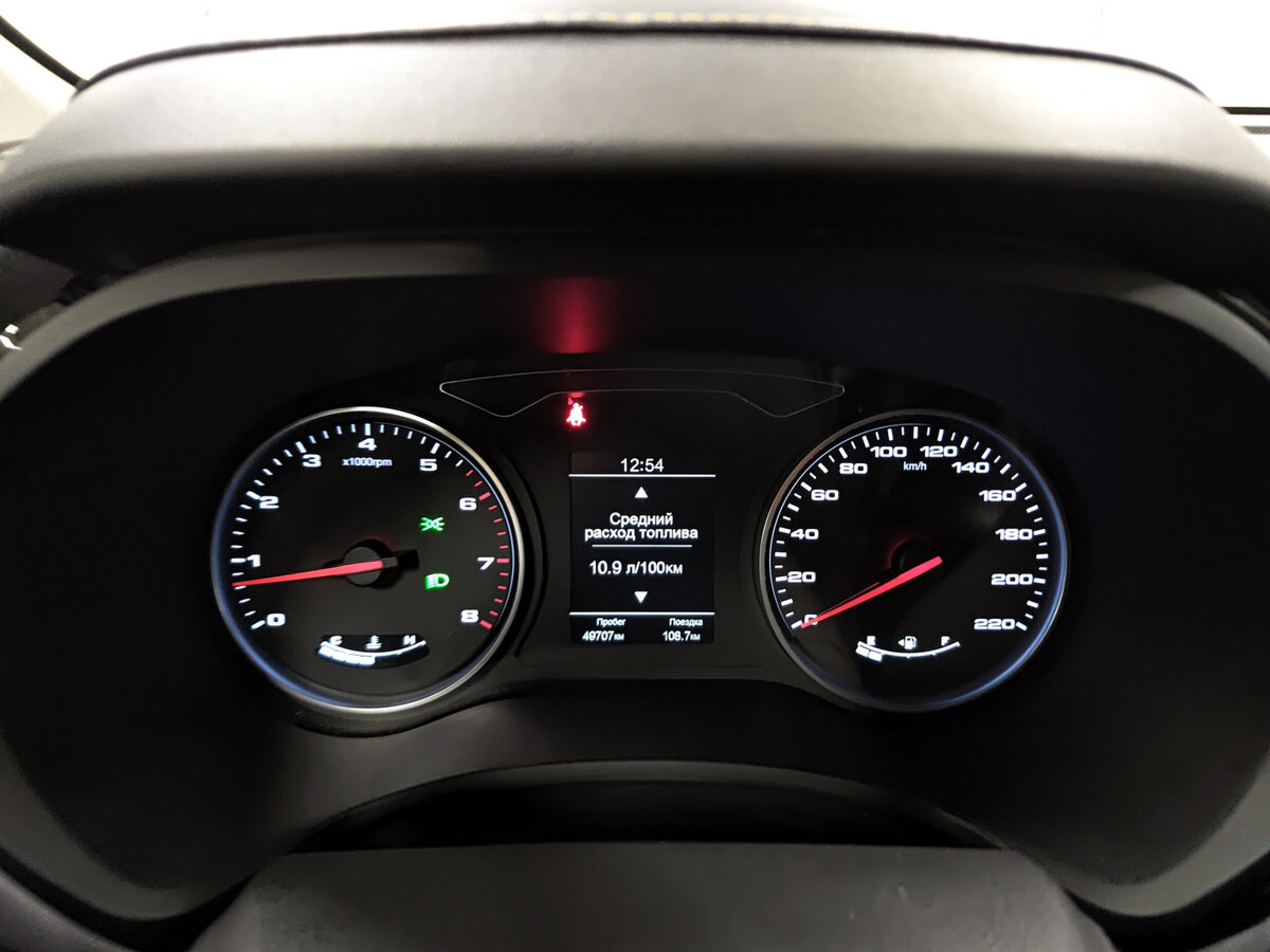 Москвич 3 с пробегом — 2023 год. Фото: #12