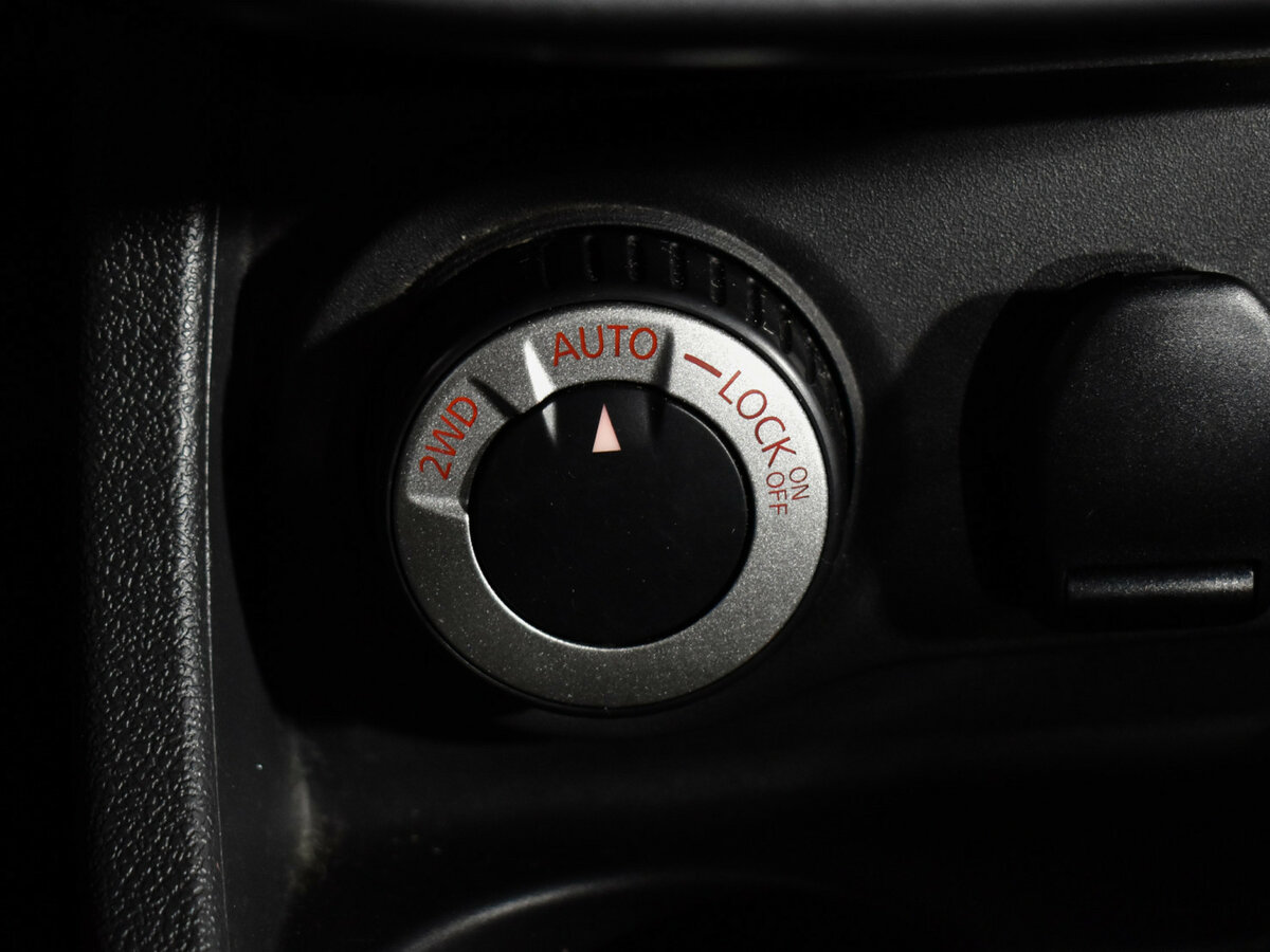 Renault Duster с пробегом — 2013 год. Фото: #15