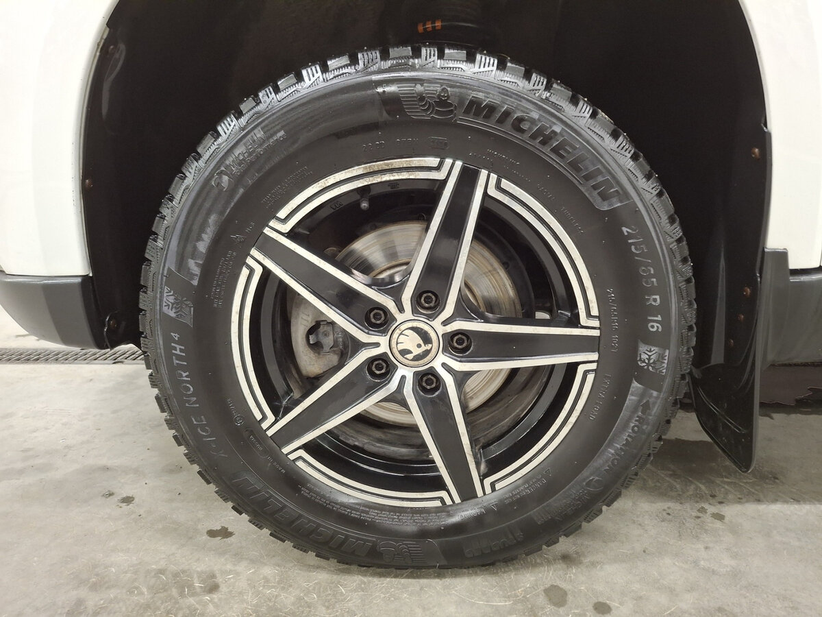 Skoda Yeti с пробегом — 2014 год. Фото: #16