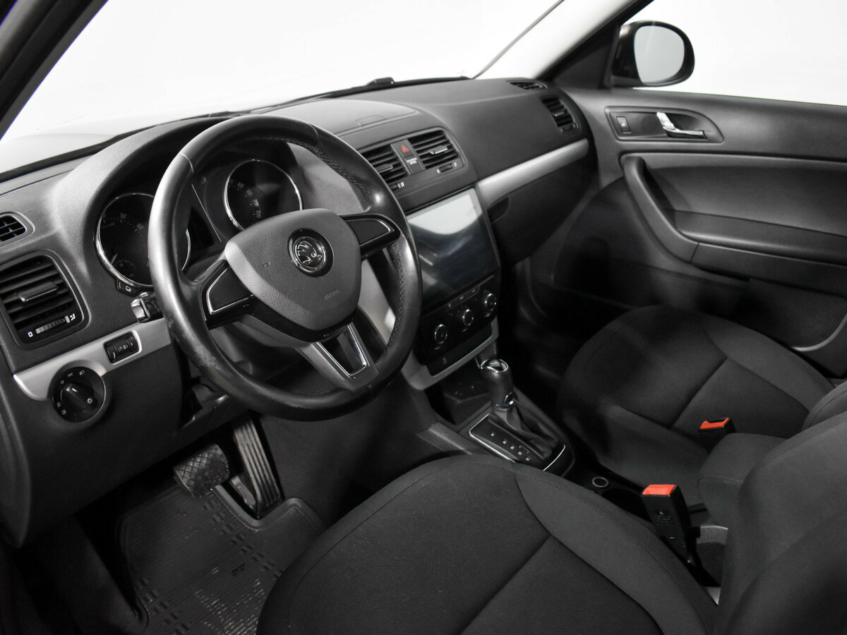Skoda Yeti с пробегом — 2014 год. Фото: #8