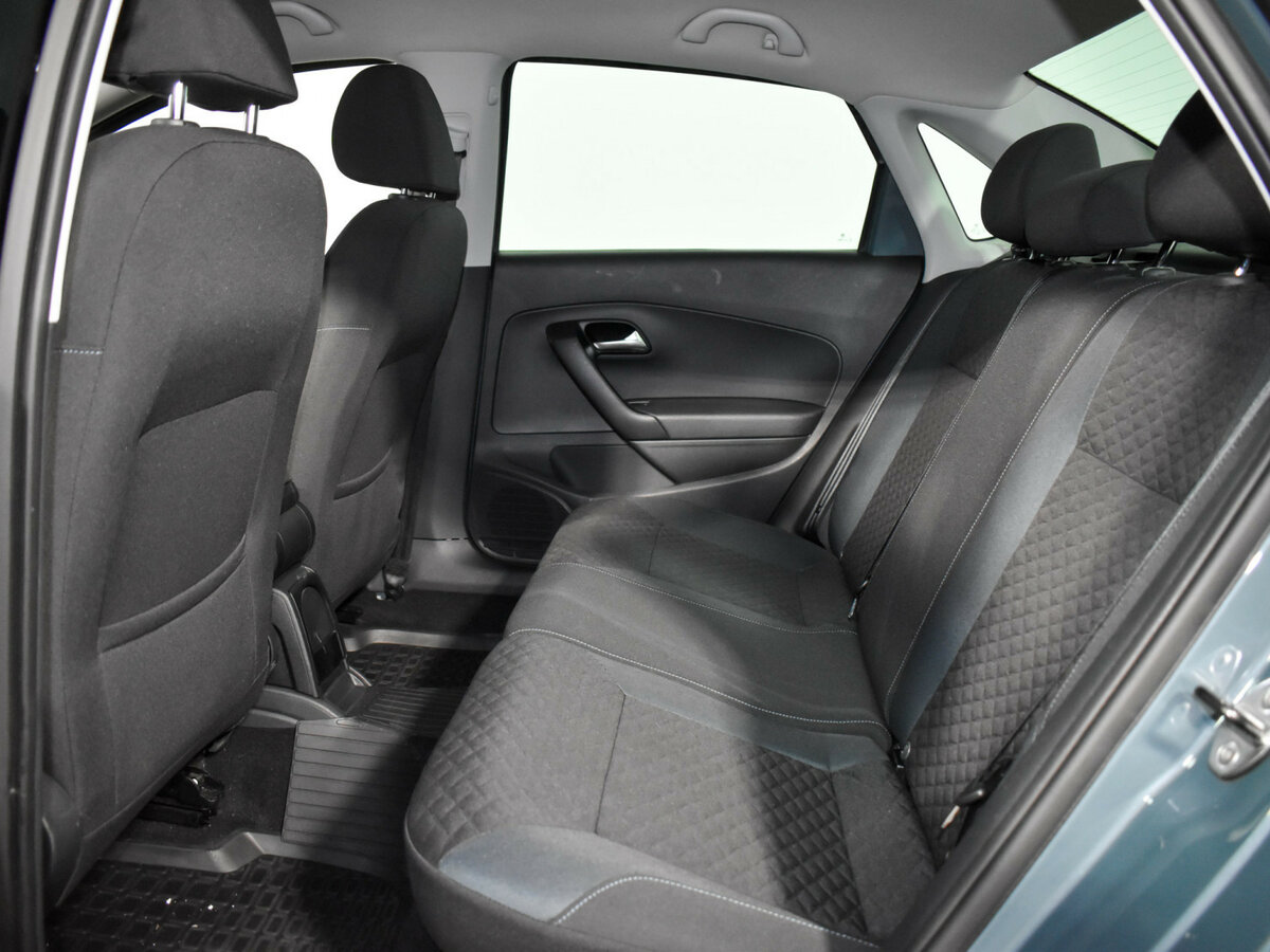 Volkswagen Polo с пробегом — 2019 год. Фото: #10