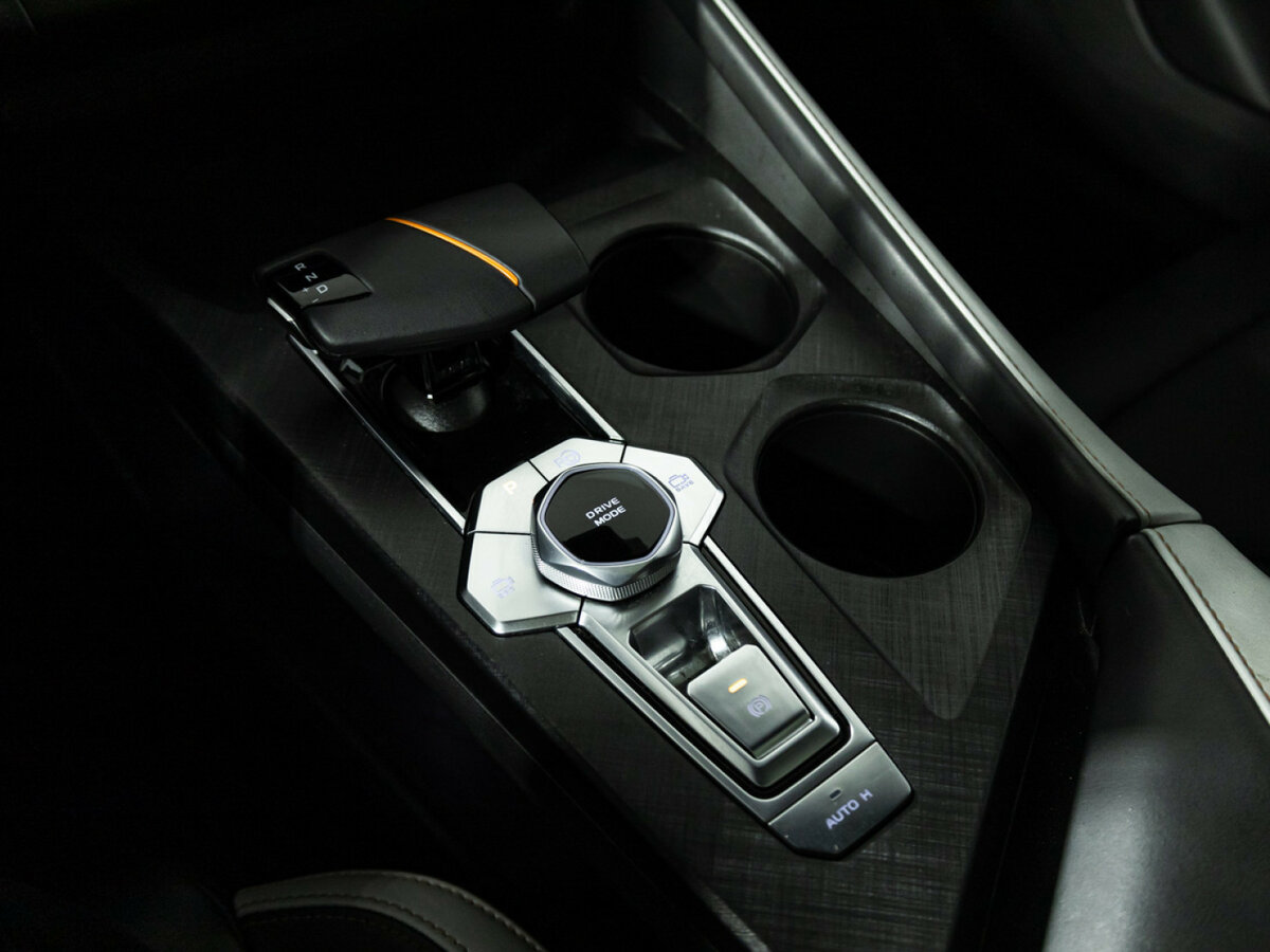 Changan UNI-V с пробегом — 2024 год. Фото: #15