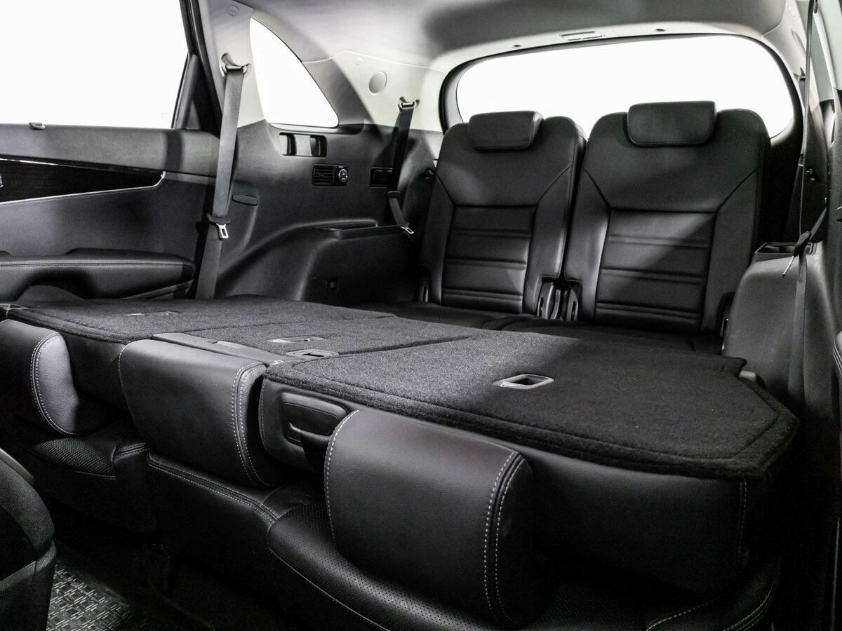 Kia Sorento с пробегом — 2018 год. Фото: #24