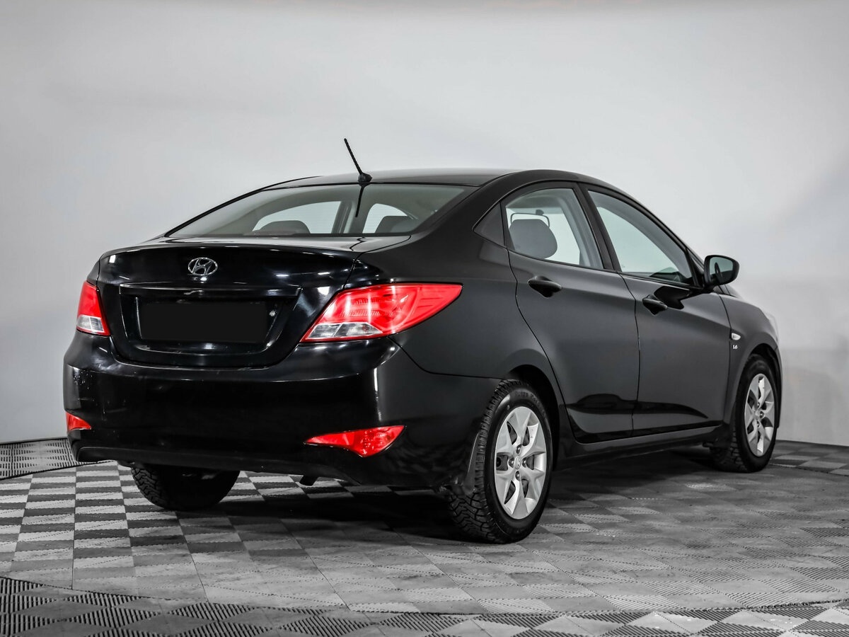 Hyundai Solaris с пробегом — 2016 год. Фото: #4