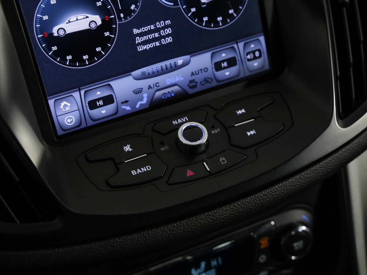 Ford Kuga с пробегом — 2015 год. Фото: #17