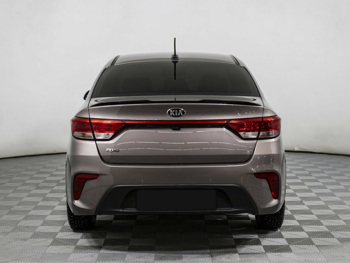 Kia Rio с пробегом — 2019 год. Фото: #4