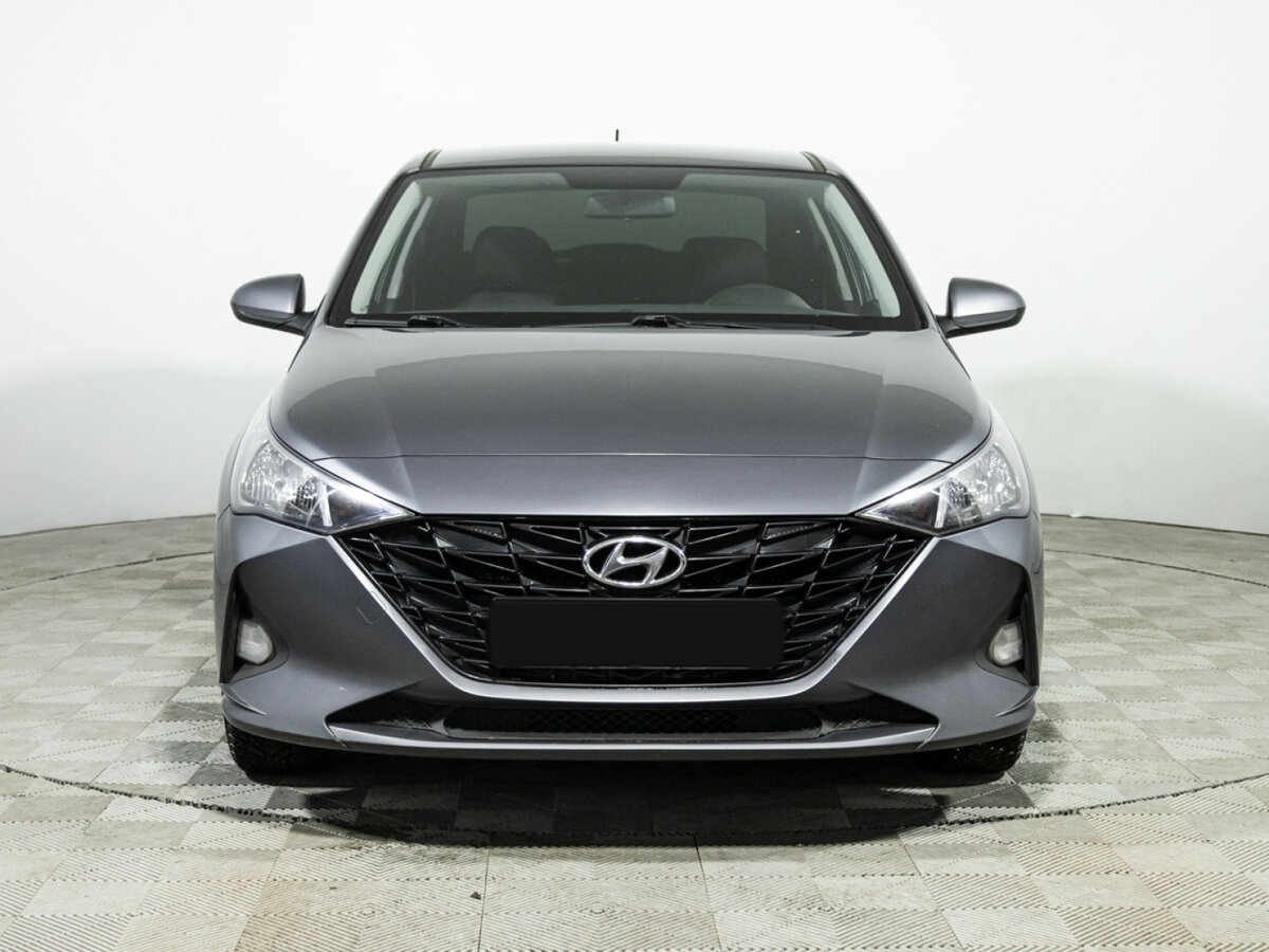 Hyundai Solaris с пробегом — 2021 год. Фото: #1