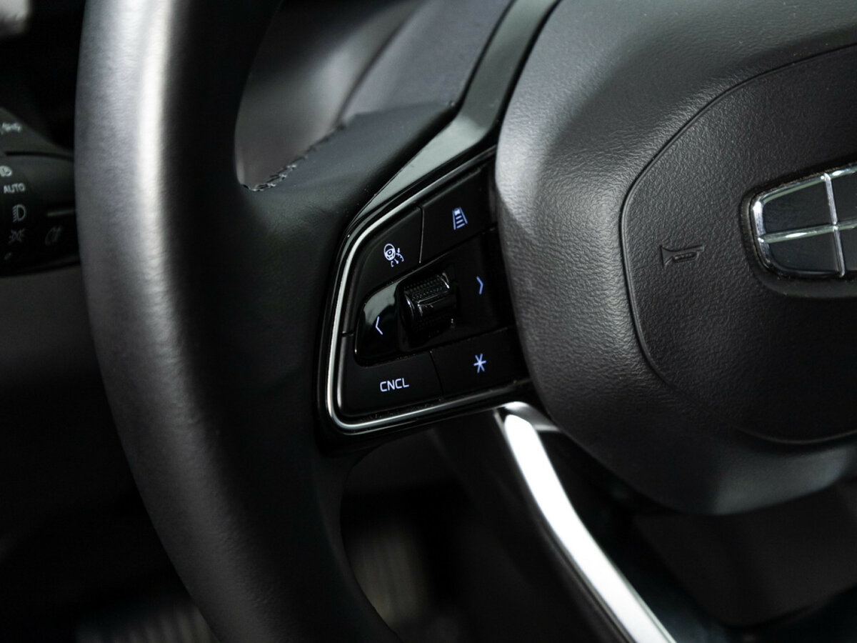 Geely Atlas с пробегом — 2023 год. Фото: #19