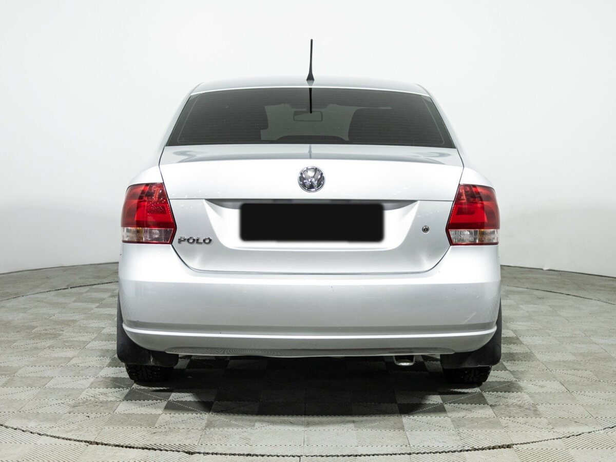 Volkswagen Polo с пробегом — 2013 год. Фото: #5