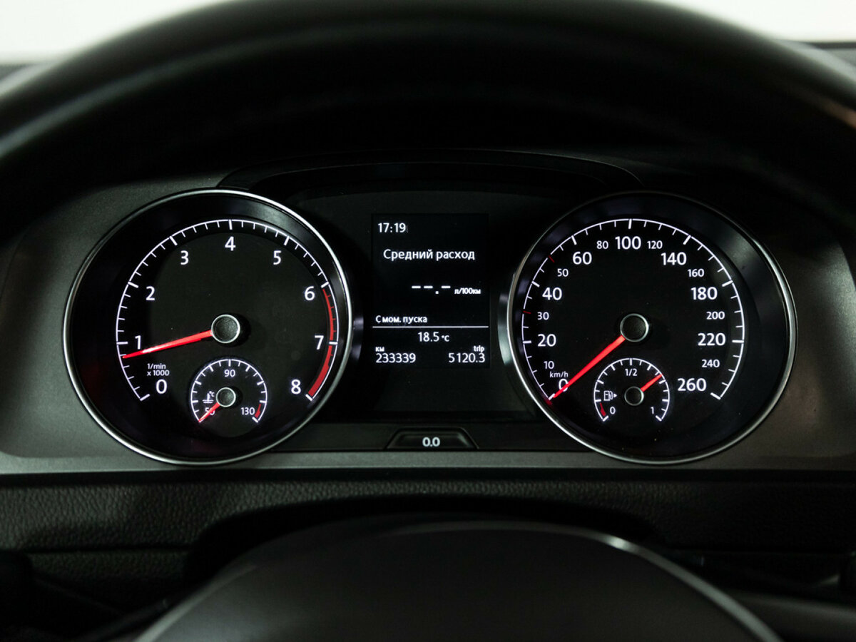 Volkswagen Golf с пробегом — 2013 год. Фото: #11