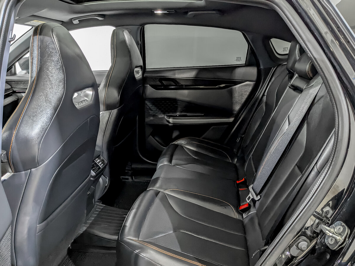 Changan UNI-V с пробегом — 2023 год. Фото: #11