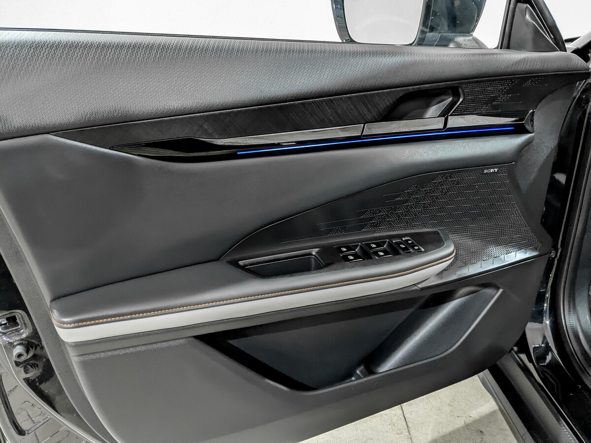 Changan UNI-V с пробегом — 2023 год. Фото: #18