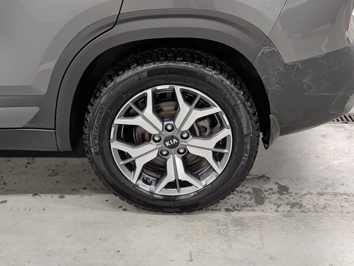 Kia Seltos с пробегом — 2021 год. Фото: #17