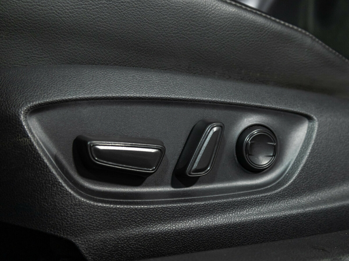 Toyota Camry с пробегом — 2021 год. Фото: #14